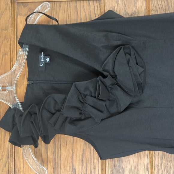 S.L. Fashions Dress Black Ruffle Shoulder Women Size 4 Sleeveless Midi - Picture 3 of 4